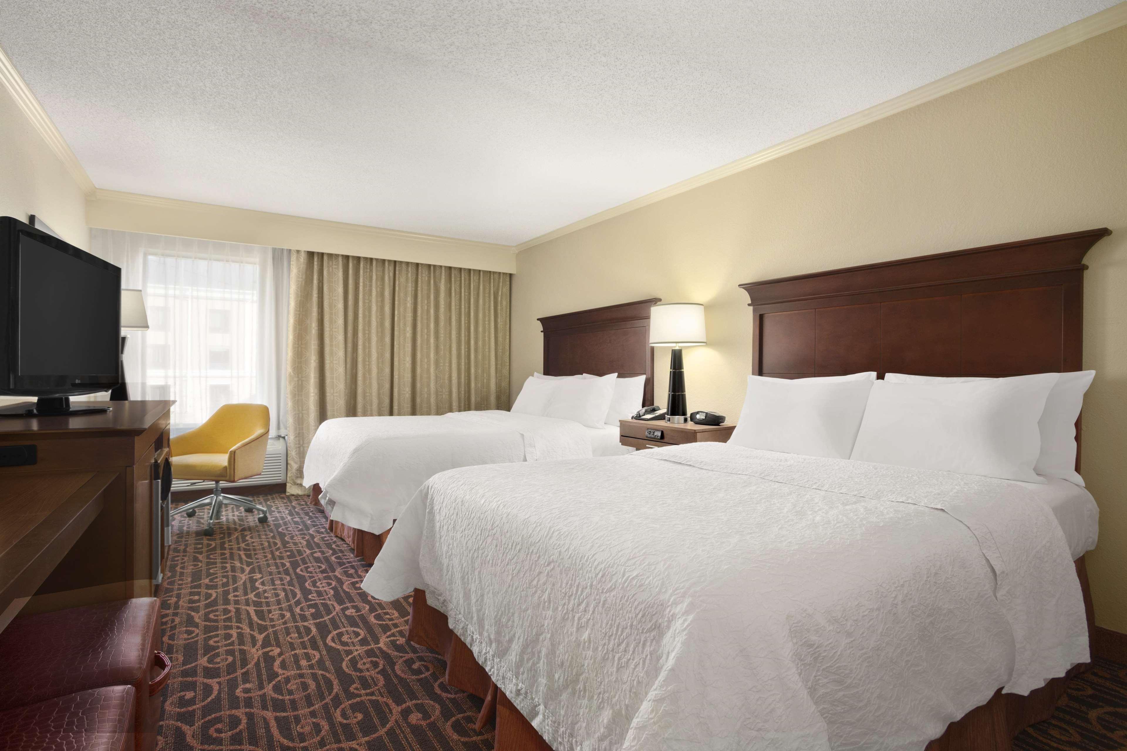 Hampton Inn Forrest City Exteriör bild