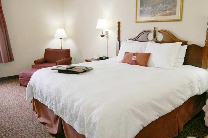 Hampton Inn Forrest City Exteriör bild