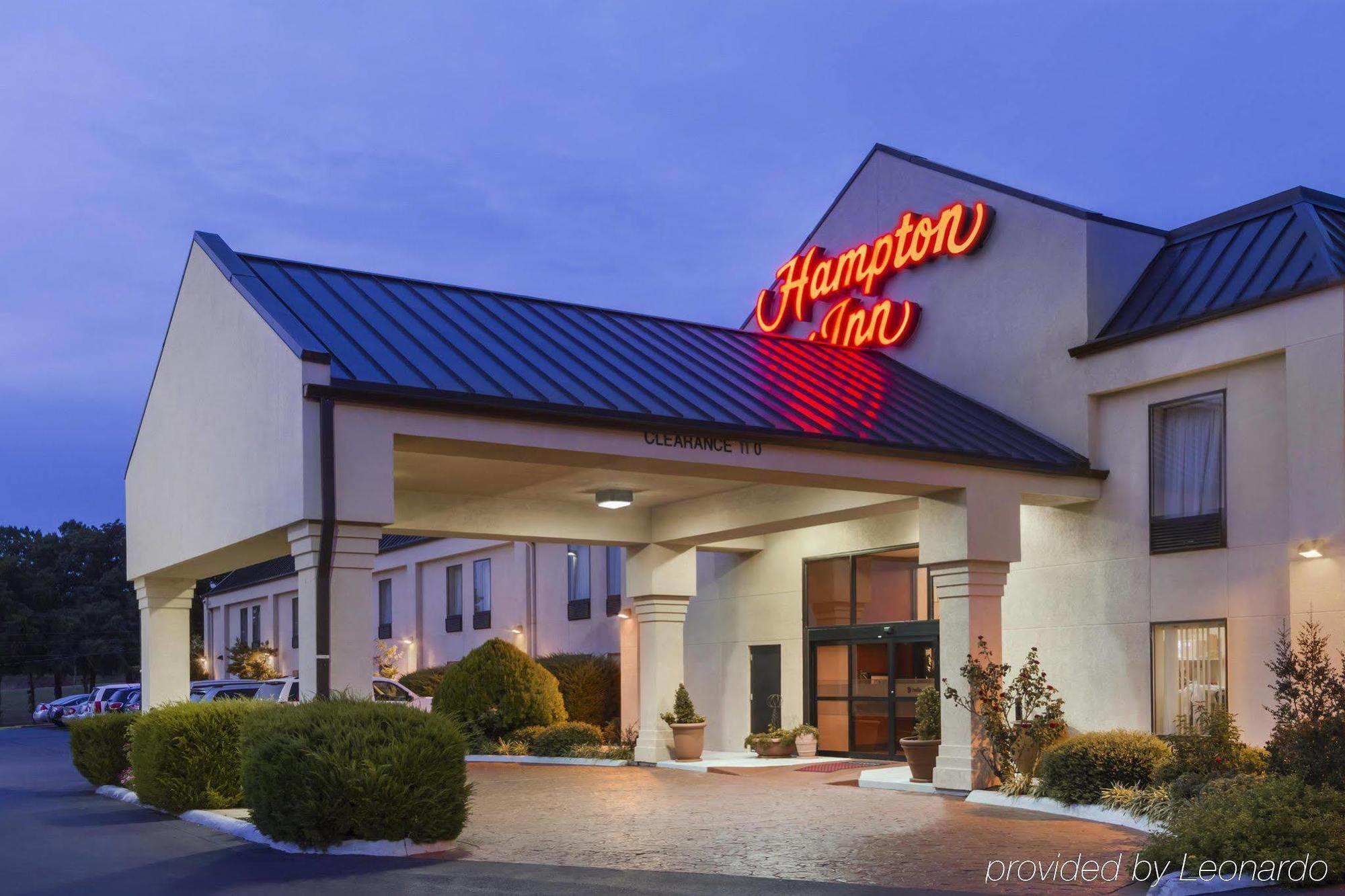 Hampton Inn Forrest City Exteriör bild